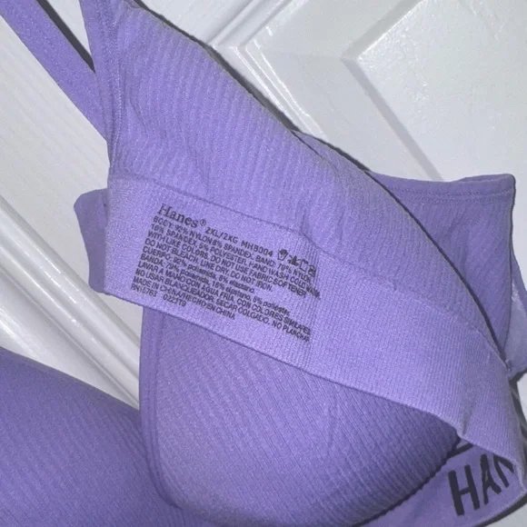 Hanes Women's Lavender Bra - Picture 3 of 3